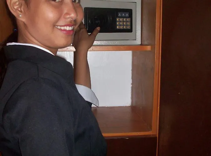 Resort Maravilla Beach Club 2*